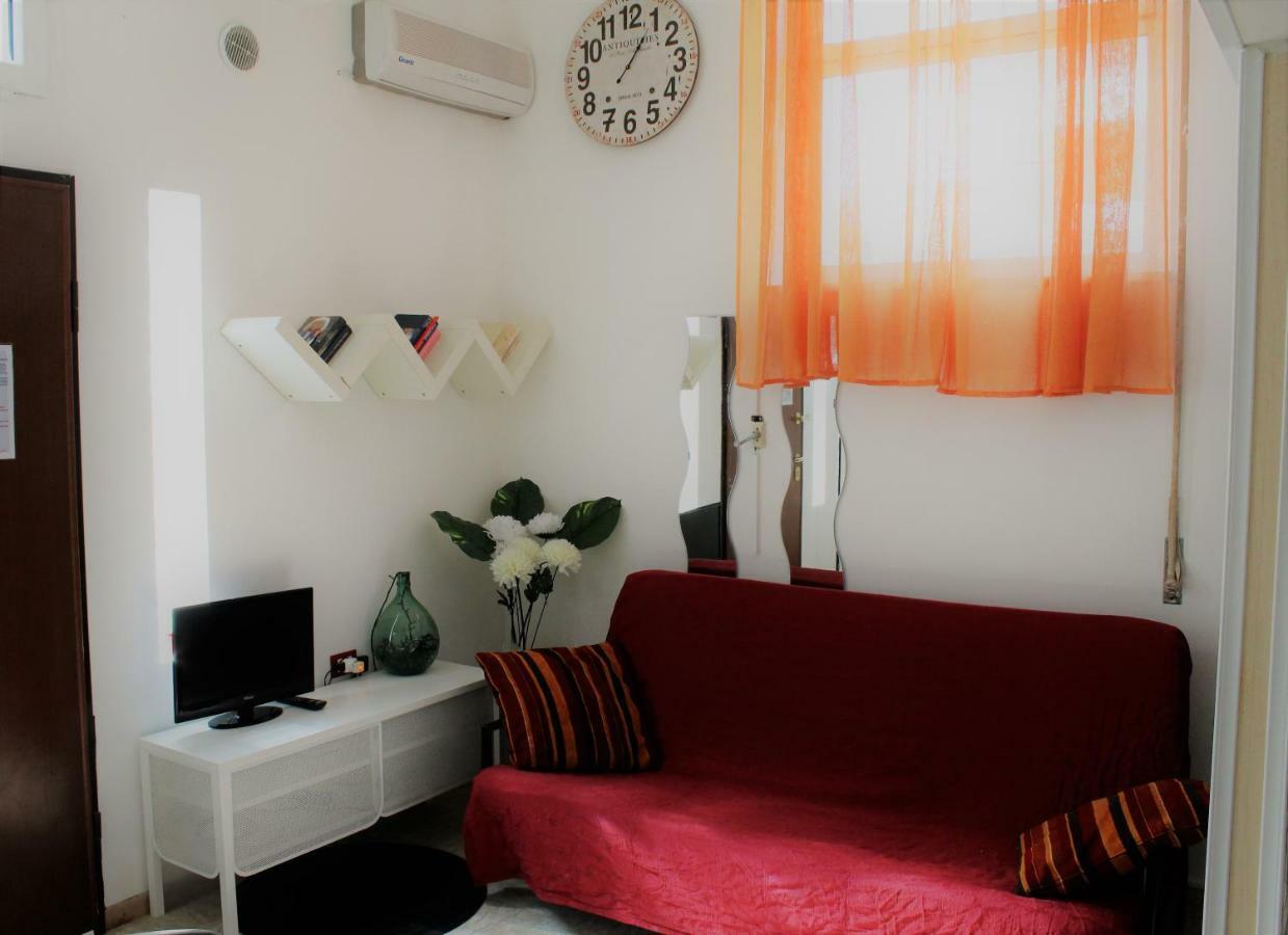 I Gemelli Holiday House Pescara Exterior photo
